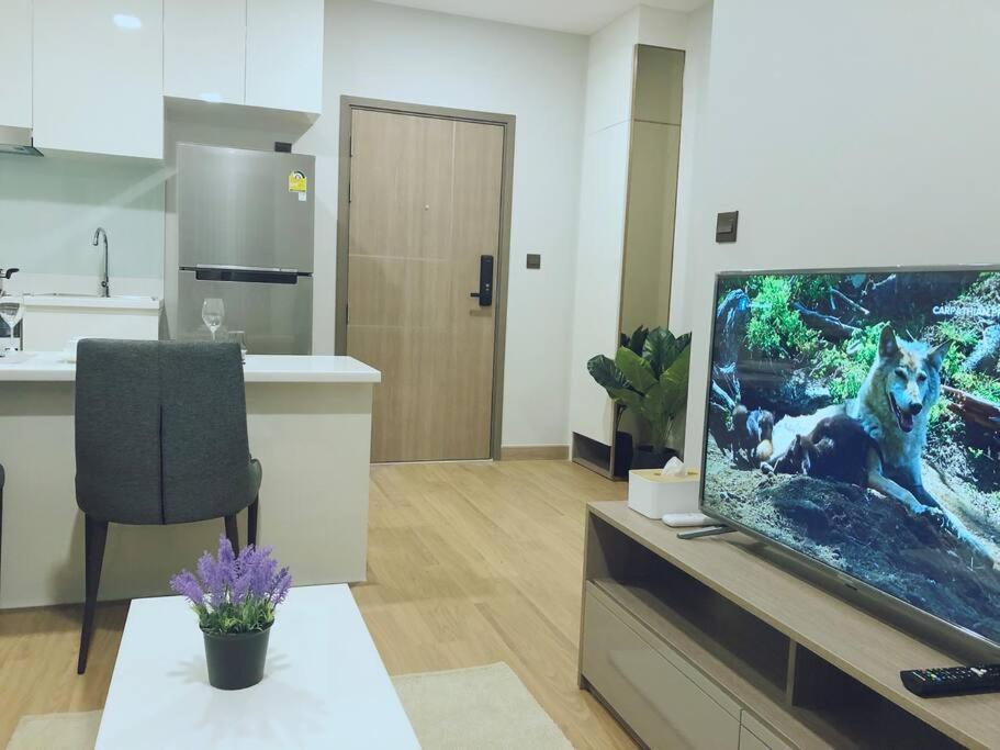 Modern Style Room With Sky Pool 古城边天际泳池公寓 Chiang Mai Exterior foto