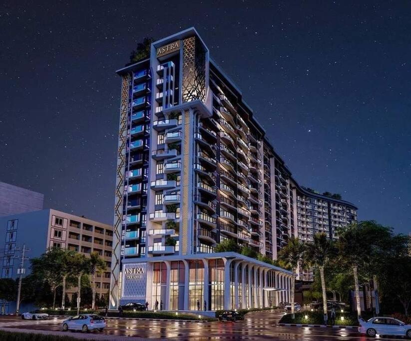 Modern Style Room With Sky Pool 古城边天际泳池公寓 Chiang Mai Exterior foto